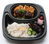 チキンかつみそだれカレー風味